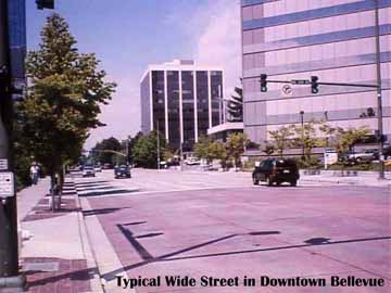typical wide street in
downtown bellevue